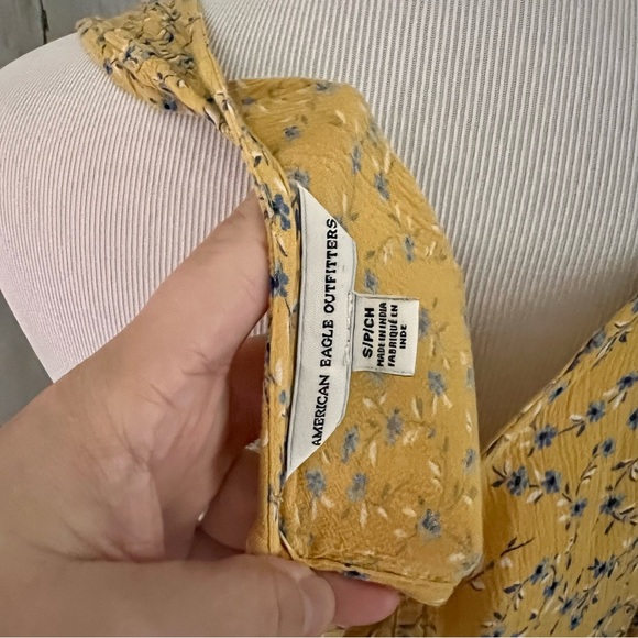 American Eagle Sleeveless Blouse M4 - Picture 5 of 5